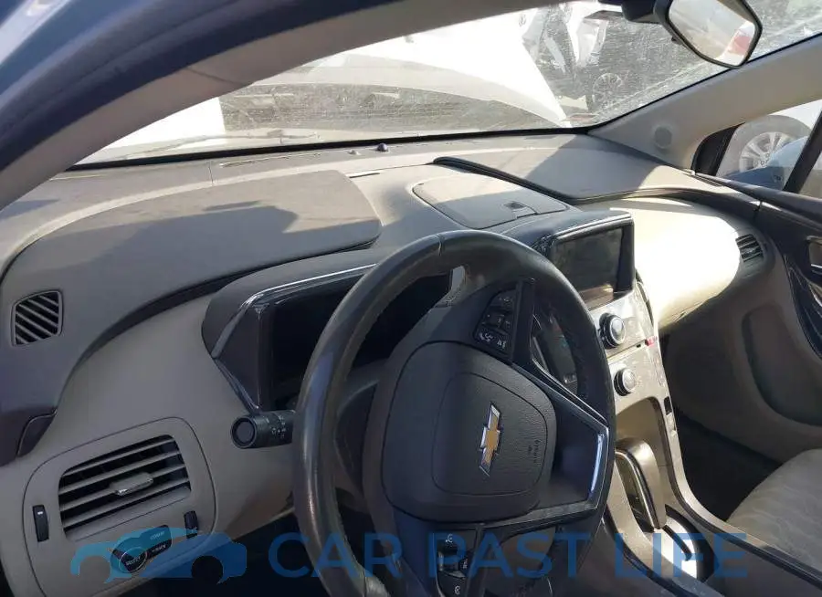 1G1RE6E43EU153603# 7