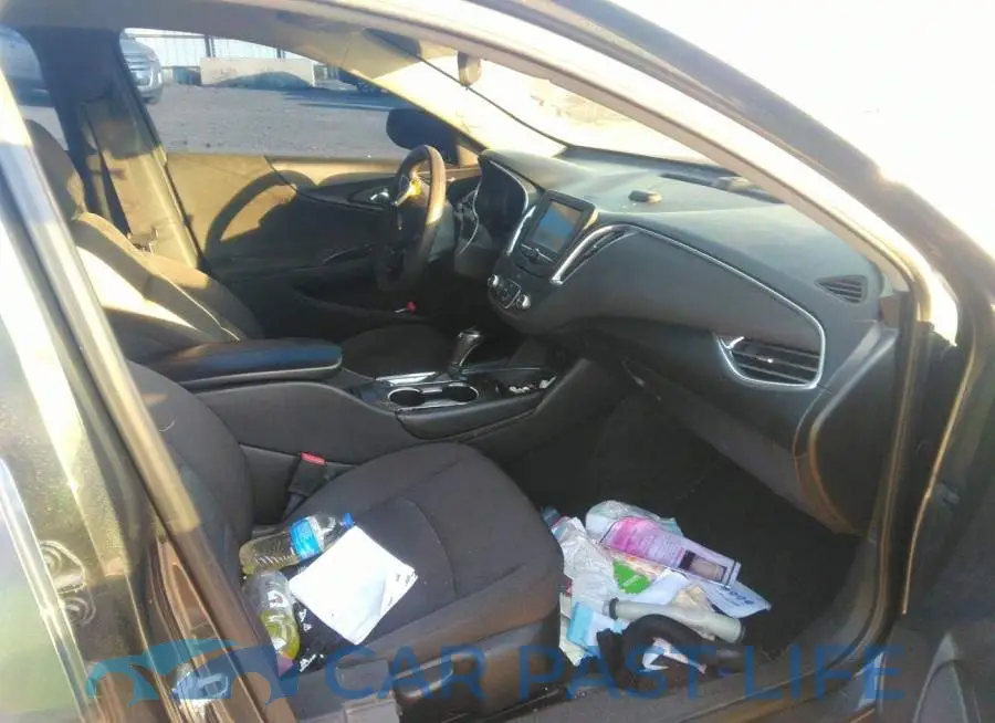 1G1ZD5ST0JF168163# 5
