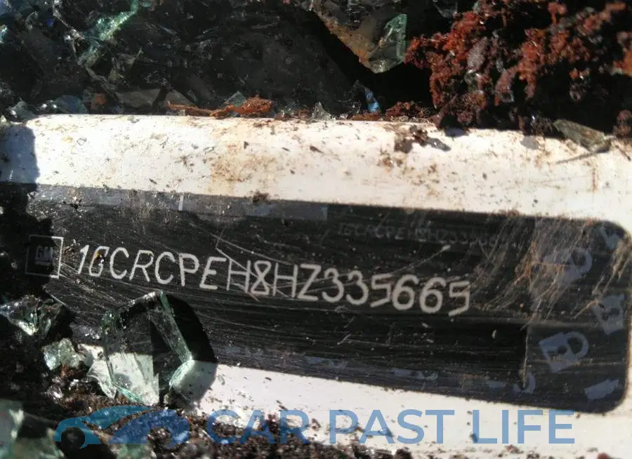 1GCRCPEH8HZ335665# 9