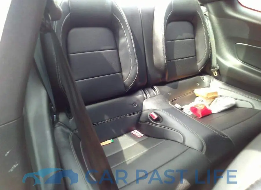 1FA6P8TH0J5167099# 8