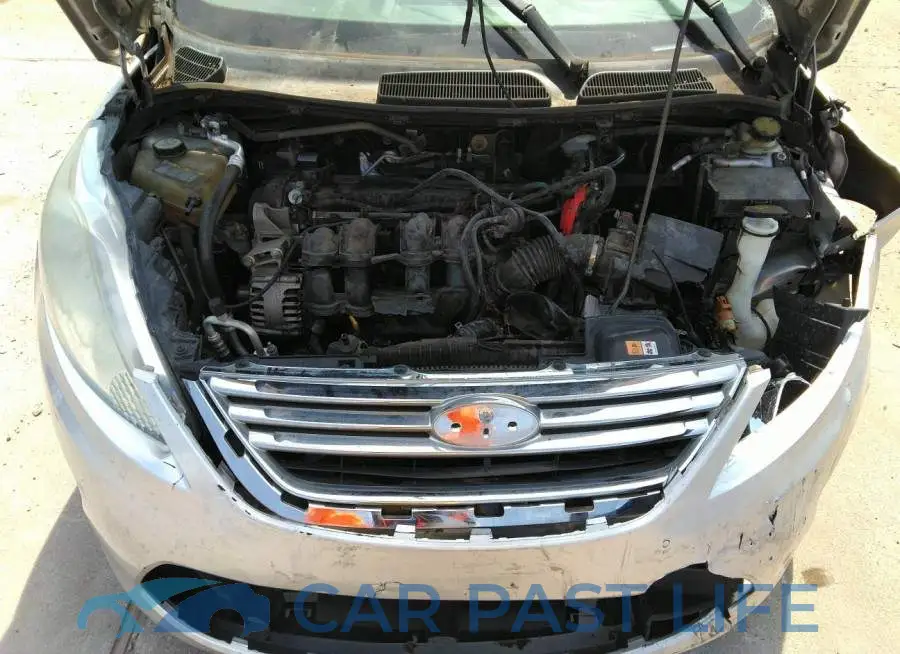 3FADP4BJ8DM215953# 10