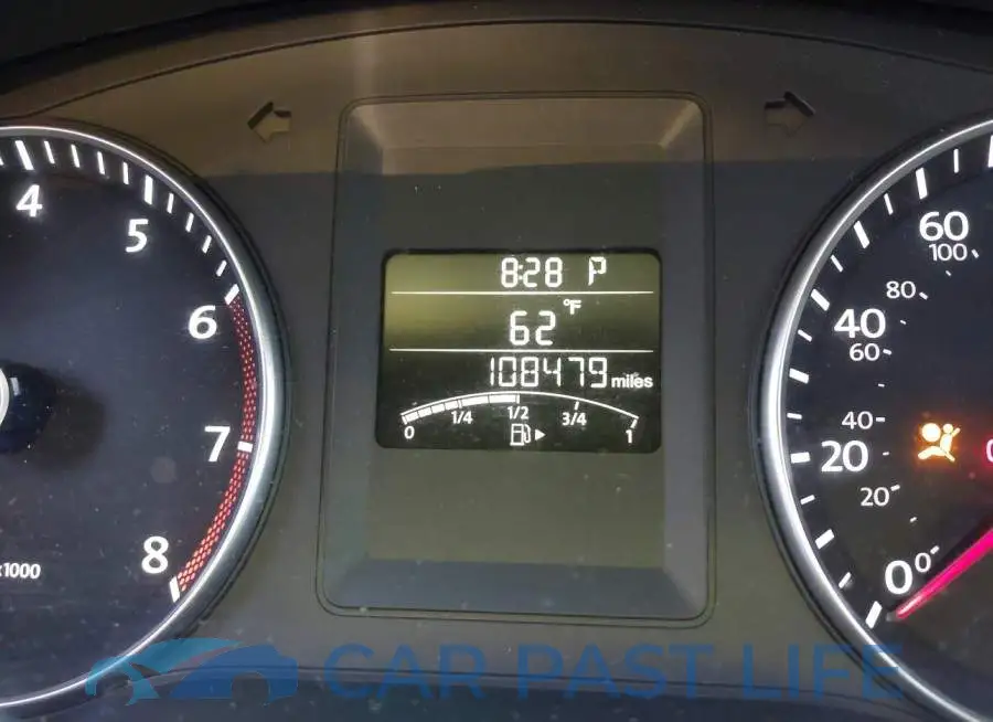 3VWDX7AJ0DM350435# 7