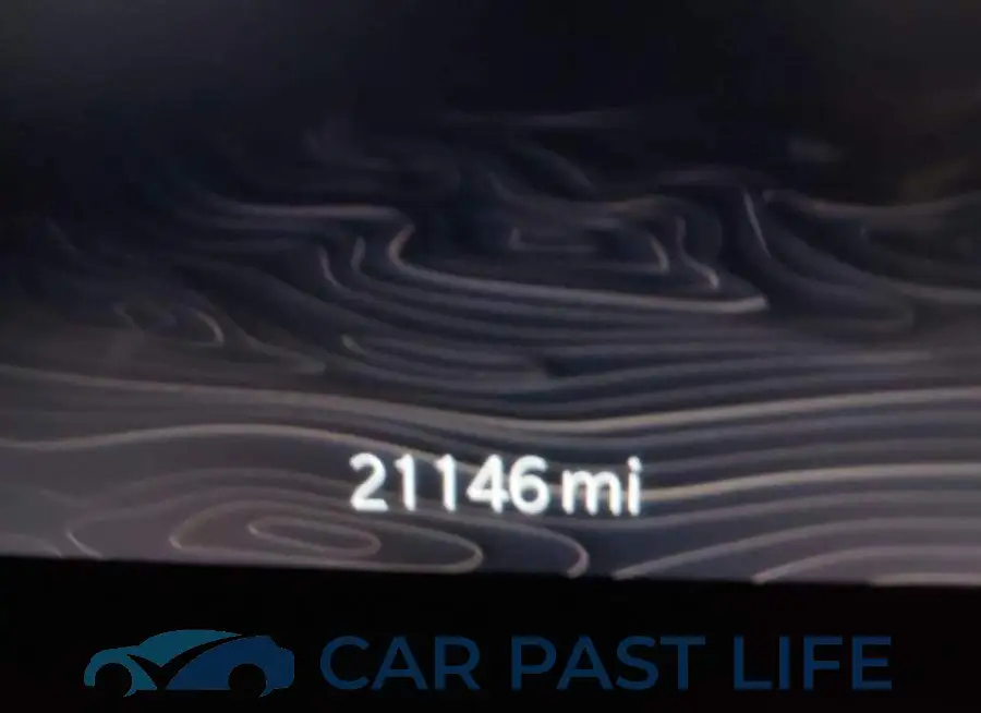 1C4SJVAT9NS228151# 7