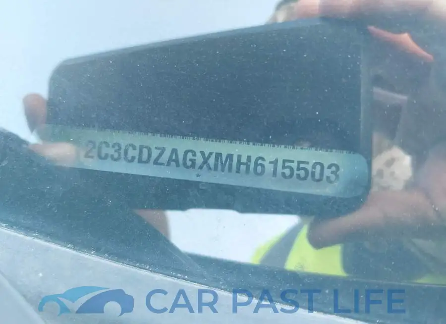 2C3CDZAGXMH615503# 9