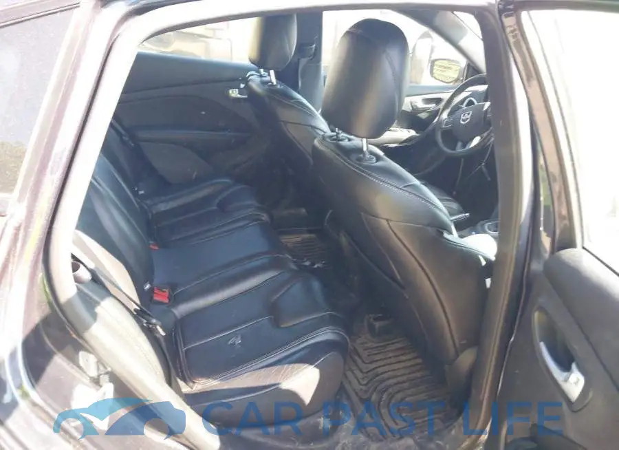 1C3CDFCH8DD317548# 8