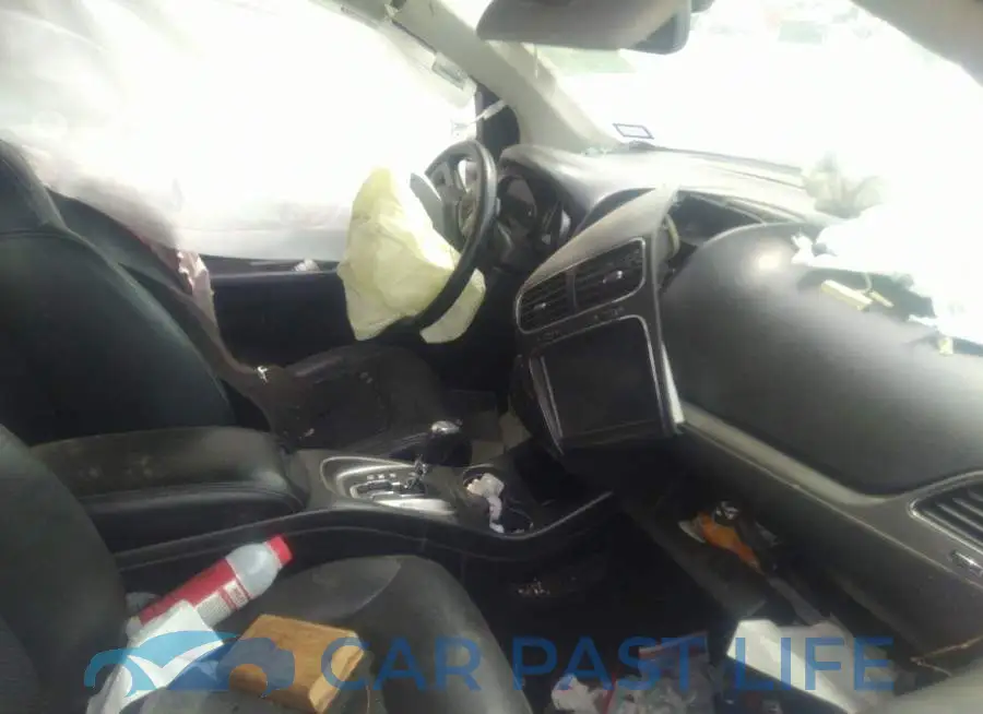 3C4PDCGG9KT810028# 5