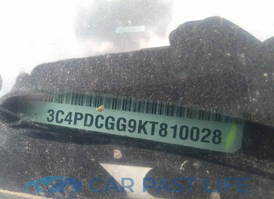 3C4PDCGG9KT810028# 9