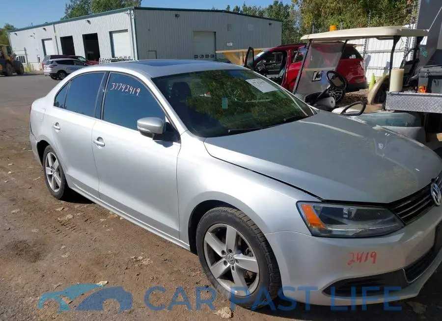 3VWLL7AJ6DM390171# 1