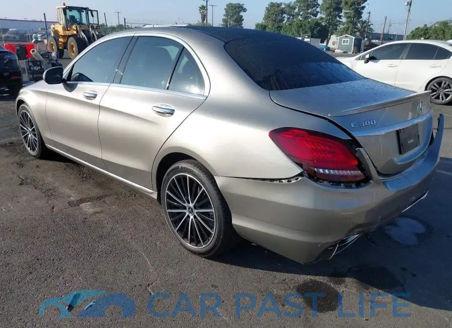 WDDWF8DB9KR518390# 3
