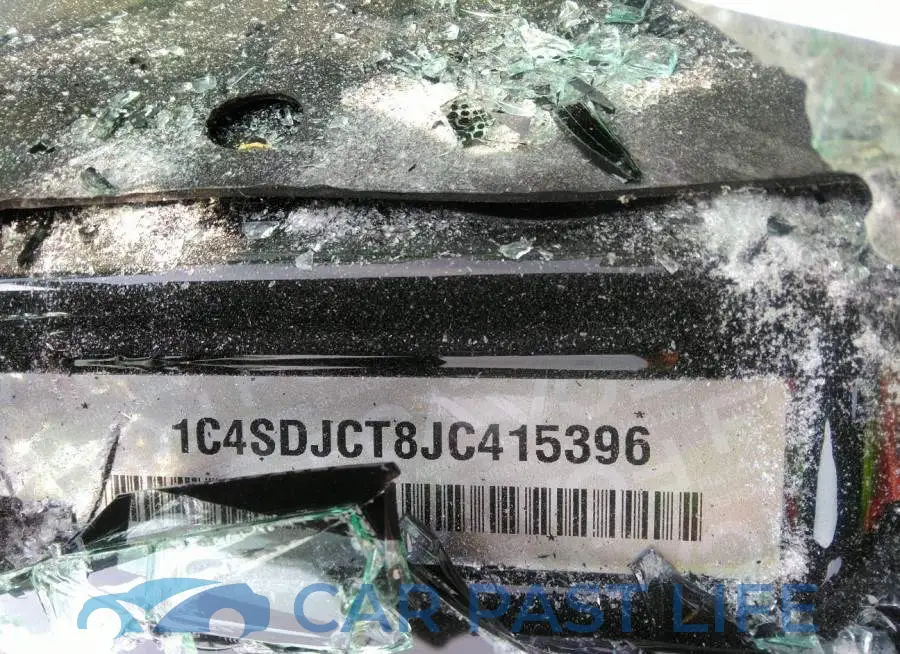 1C4SDJCT8JC415396# 9