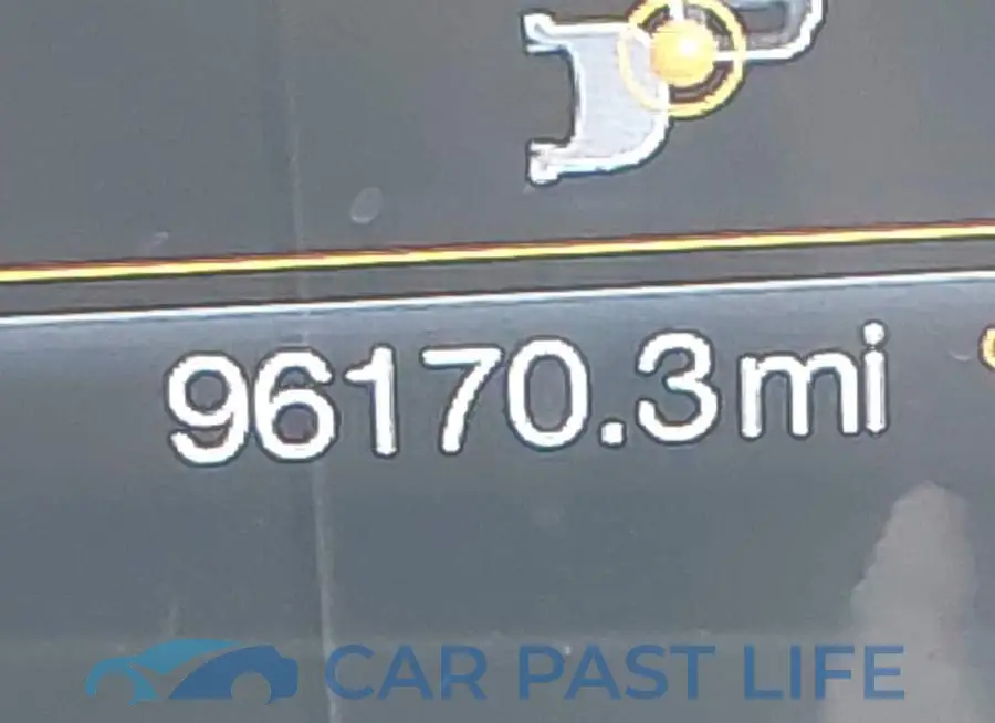3FA6P0MU3KR184894# 7