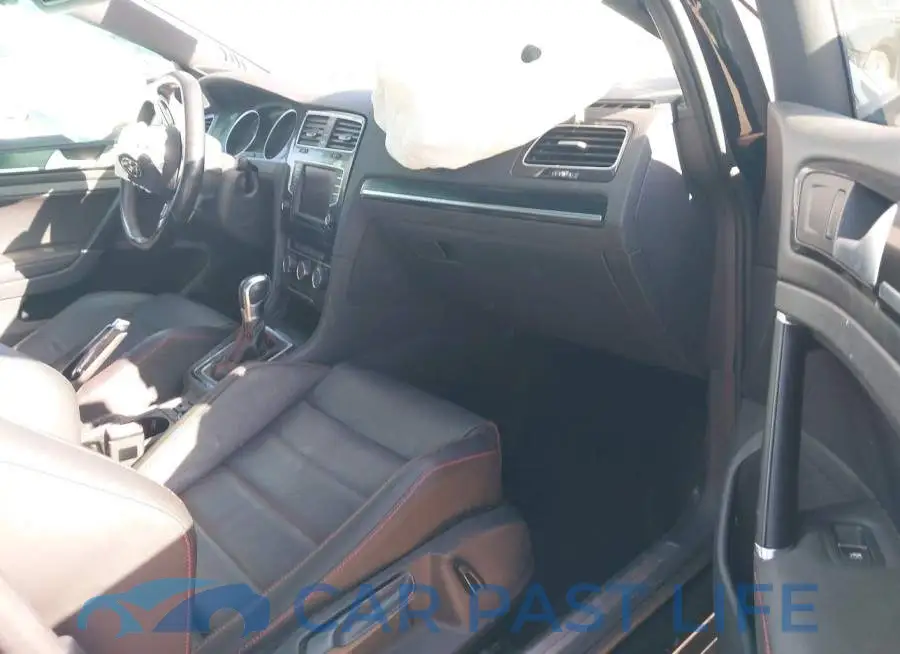3VW447AUXHM016230# 5