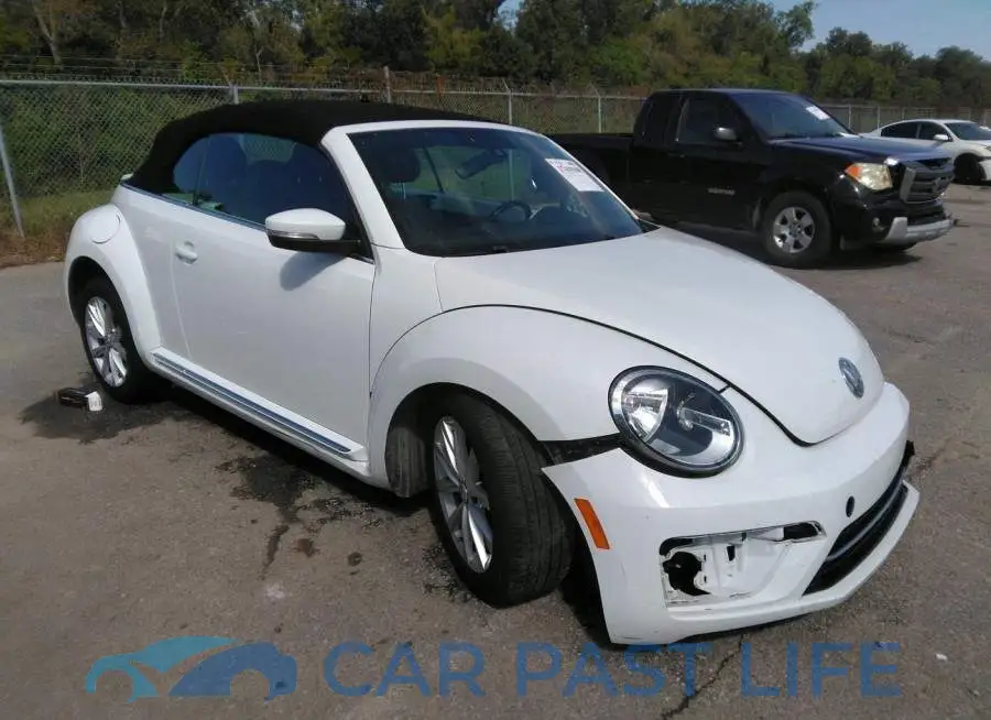 3VW5DAAT8JM517051# 1