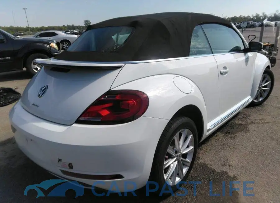 3VW5DAAT8JM517051# 4