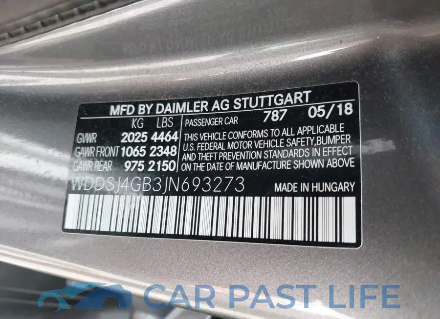 WDDSJ4GB3JN693273# 9