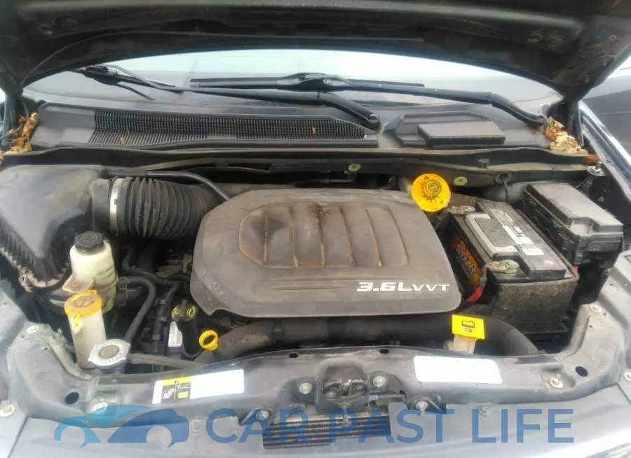 2C4RC1CGXER165189# 10