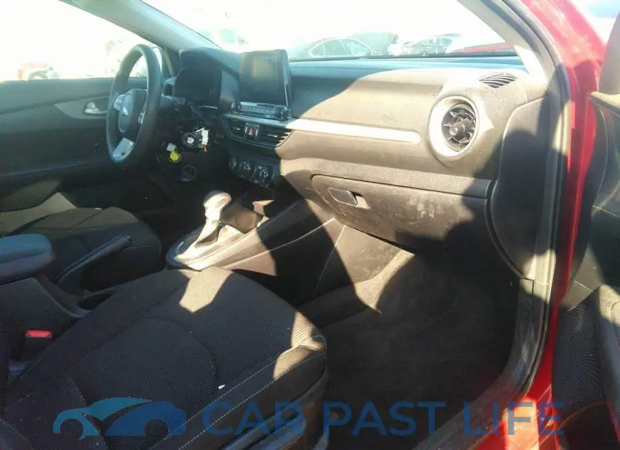 3KPF24AD4LE184707# 5
