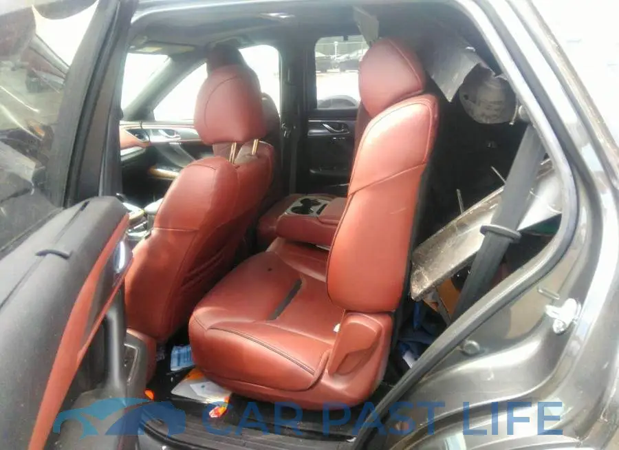 JM3TCBEYXG0125099# 8