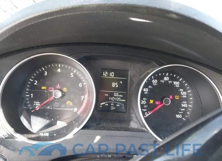 3VW1K7AJ2FM279016# 7