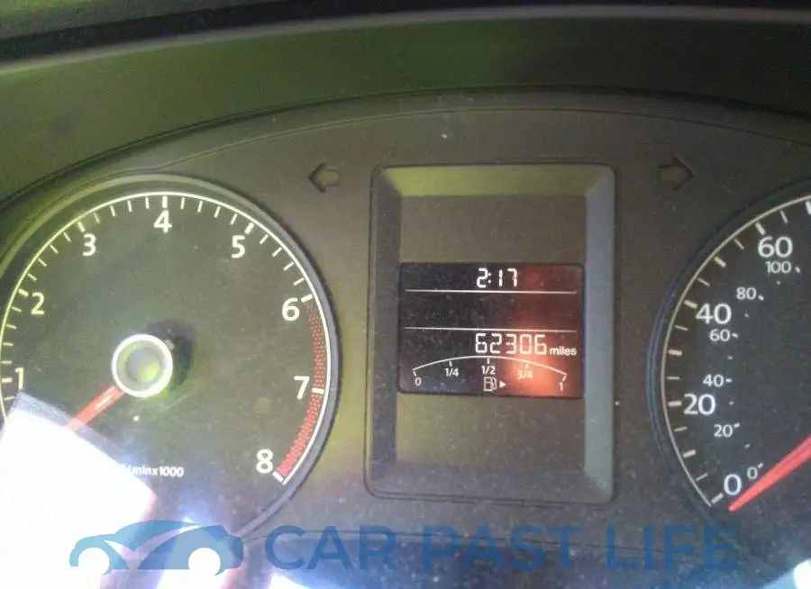 3VW2K7AJ9EM330918# 7