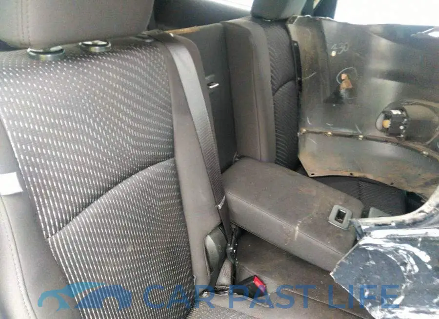 1FM5K7D82HGA55508# 8