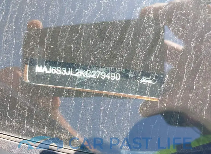 MAJ6S3JL2KC279490# 9