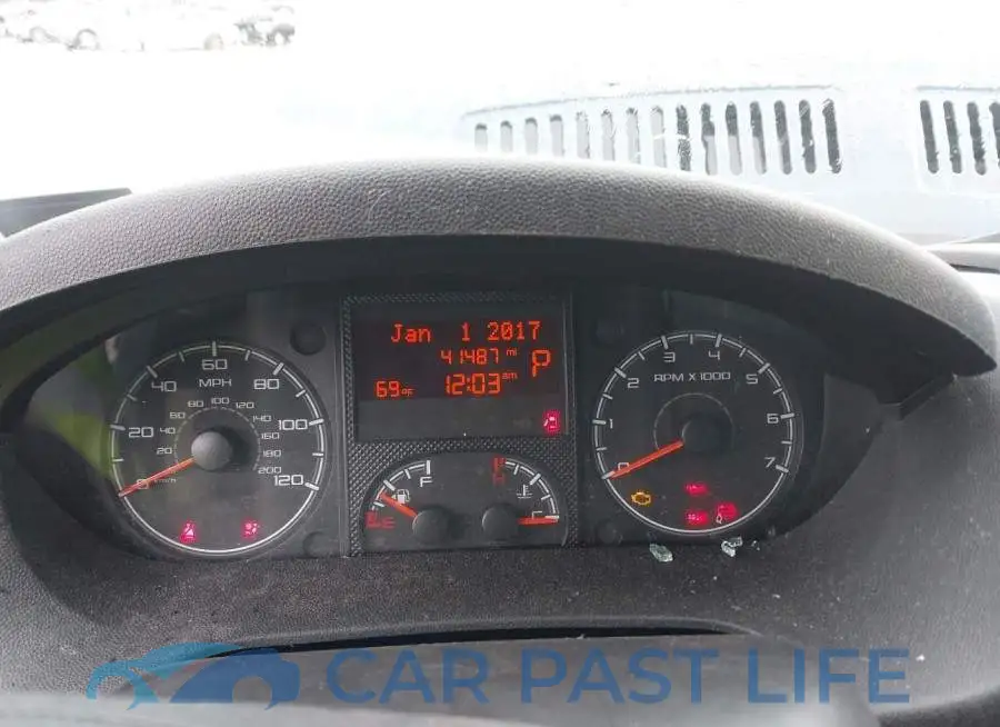 3C6TRVDG9JE160949# 7
