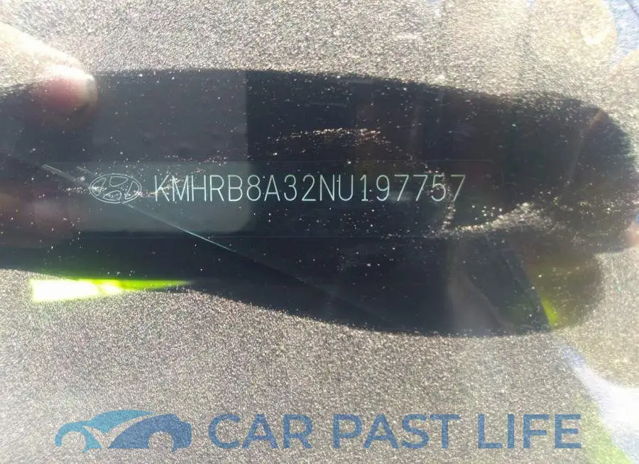 KMHRB8A32NU197757# 9
