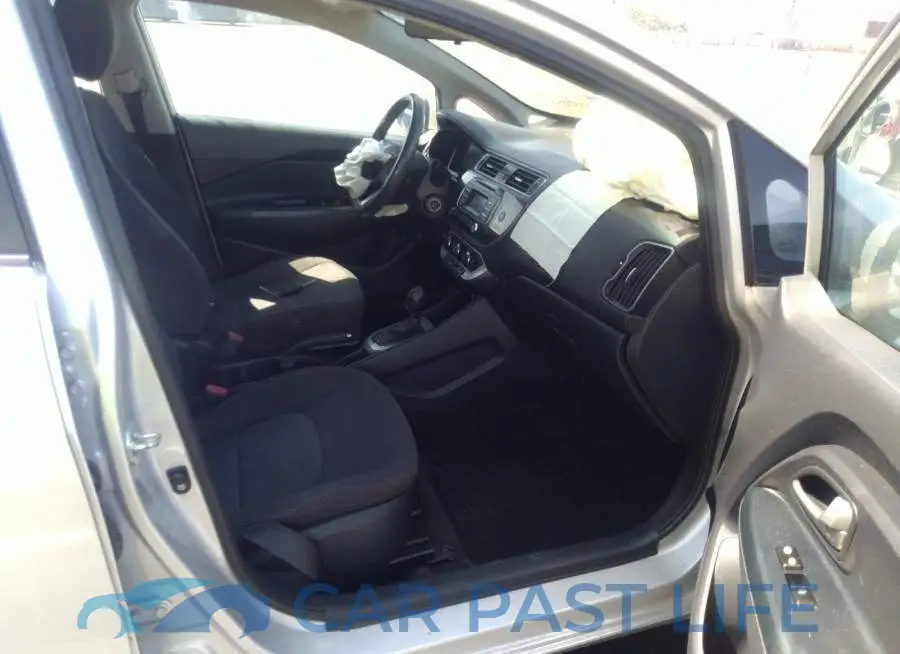 KNADM5A33G6621507# 5