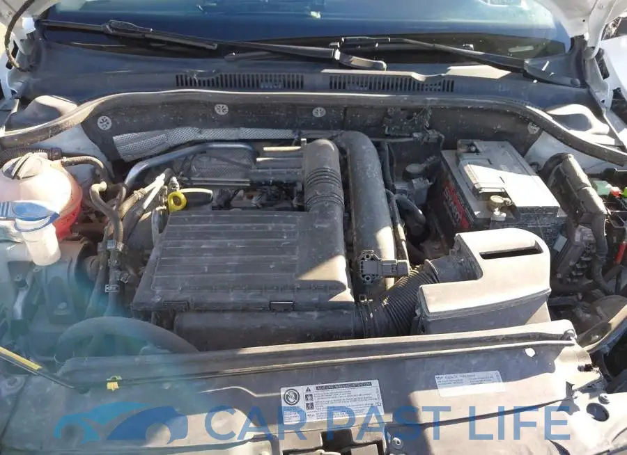 3VW167AJ2GM275909# 10