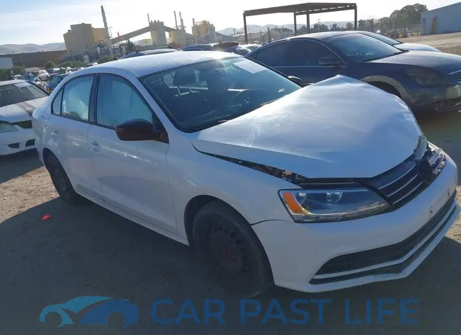 3VW167AJ2GM275909# 1