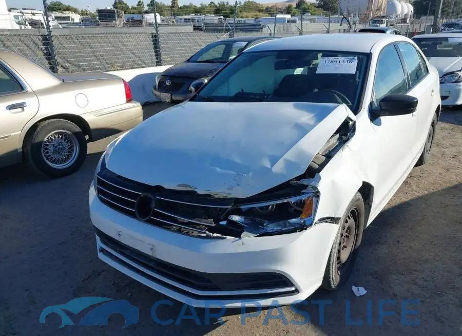 3VW167AJ2GM275909# 6