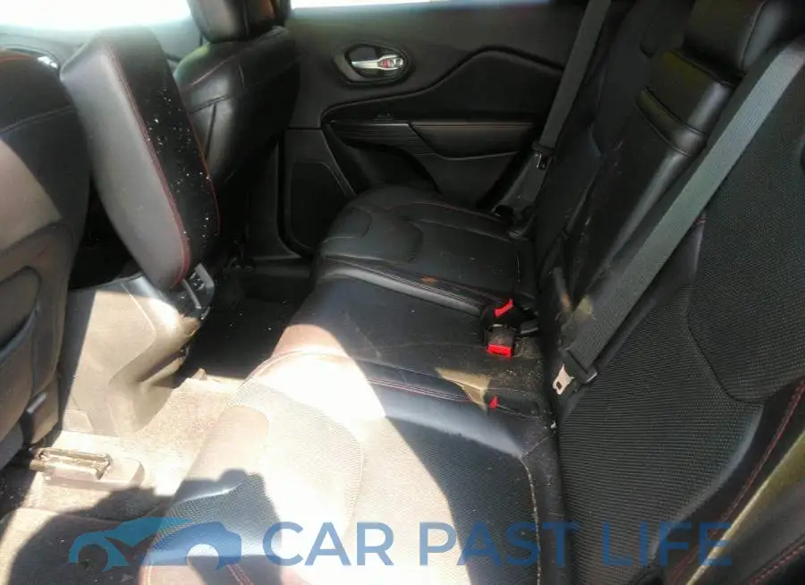 1C4PJMBS0GW237614# 8