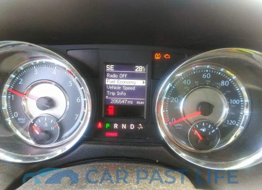 2C4RC1BG4DR660133# 7