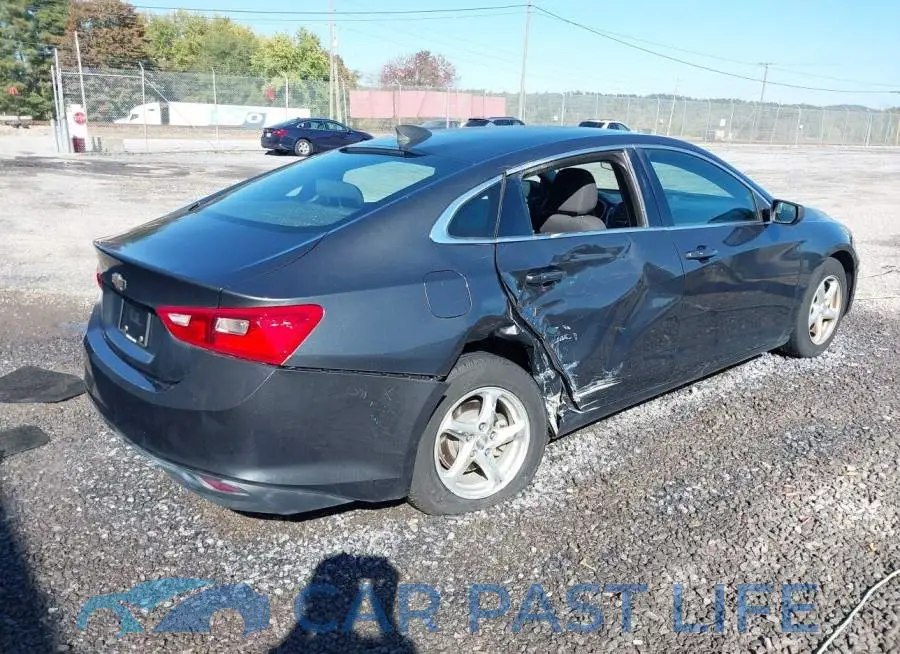 1G1ZB5ST1HF200943# 4