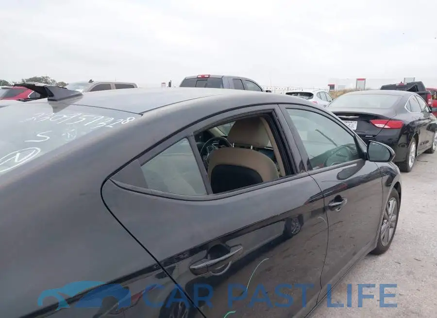5NPD84LF1HH179987# 6