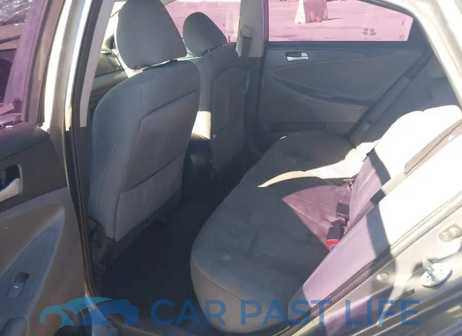 5NPEB4AC0DH657583# 8