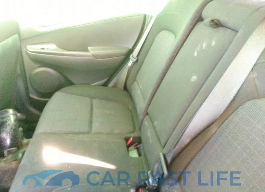 KM8K6CAB7PU948175# 8