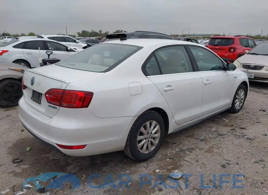 3VW637AJ7EM267851# 4
