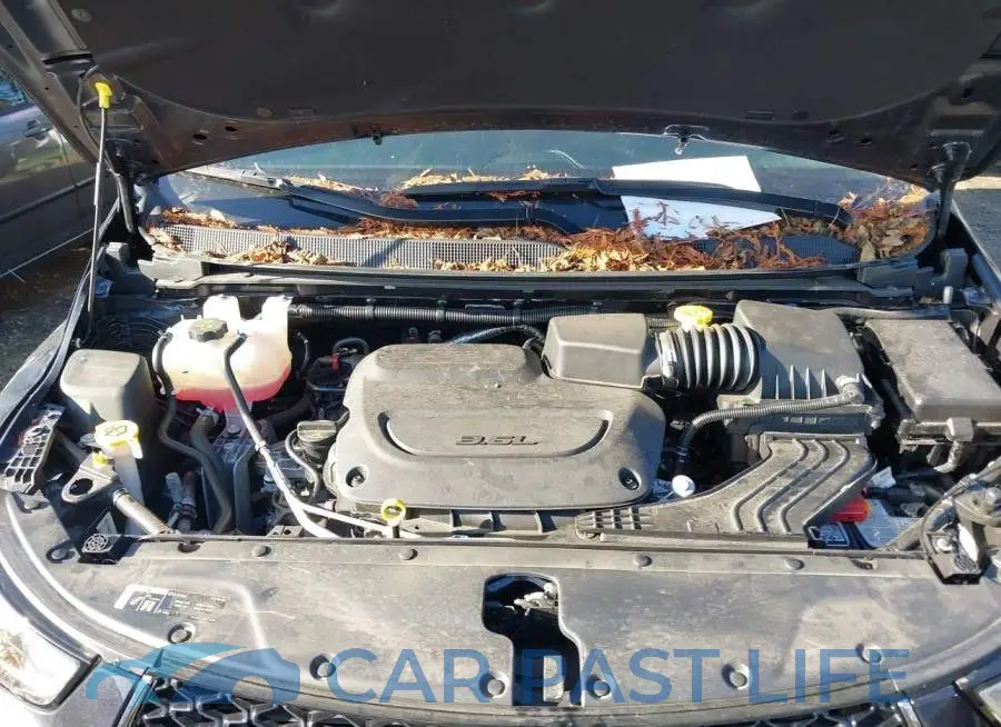 2C4RC1BG0MR589884# 10