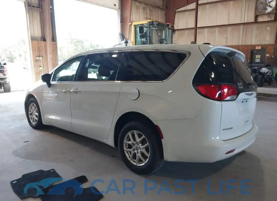 2C4RC1CG6NR102784# 3