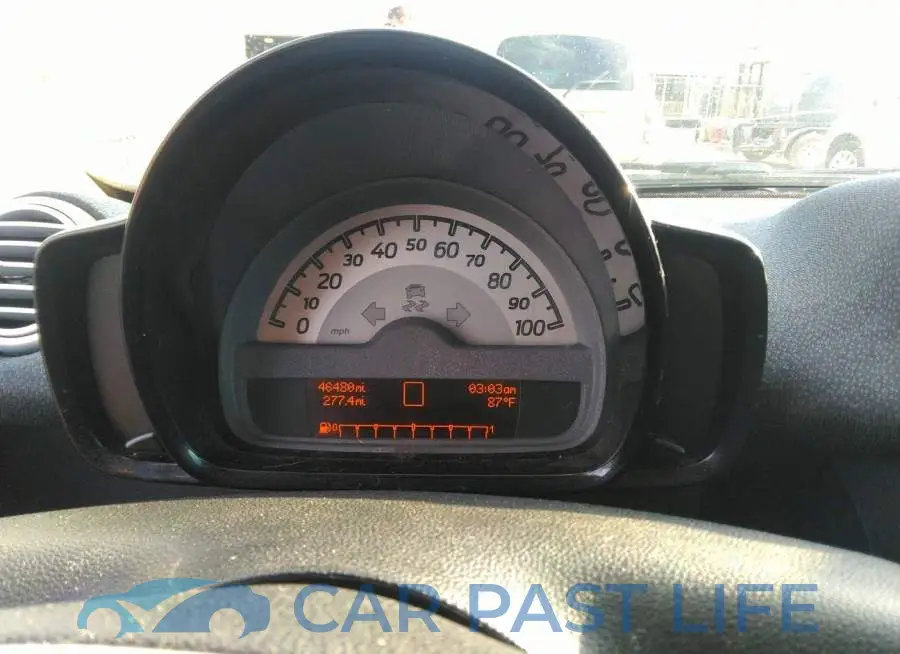 WMEEJ3BA2FK820329# 7