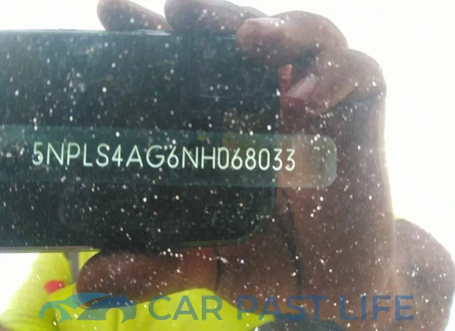 5NPLS4AG6NH068033# 9