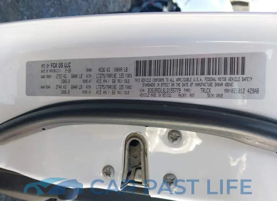 3C6UR5DL6LG155779# 9