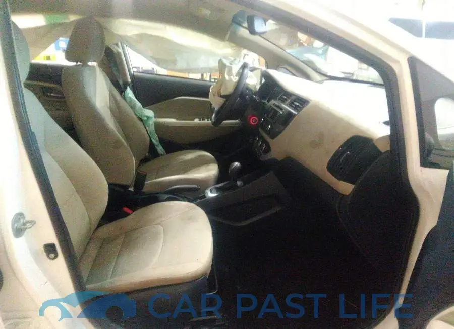 KNADM5A3XD6096926# 5