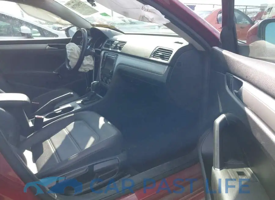 1VWLA7A31KC014256# 5