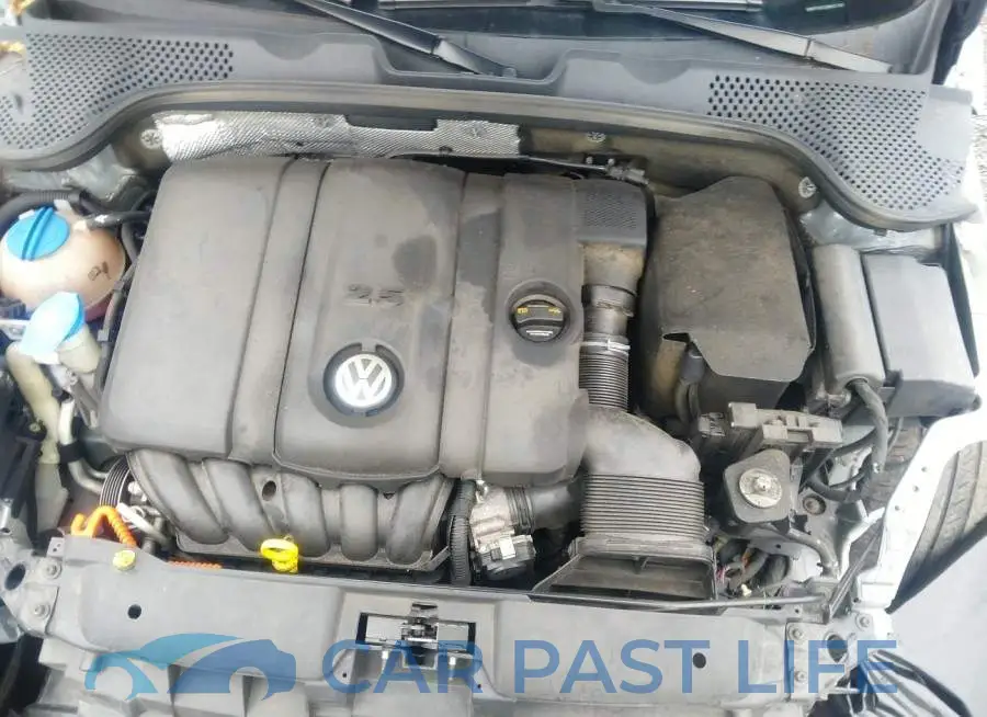 3VWFP7AT2EM621460# 10