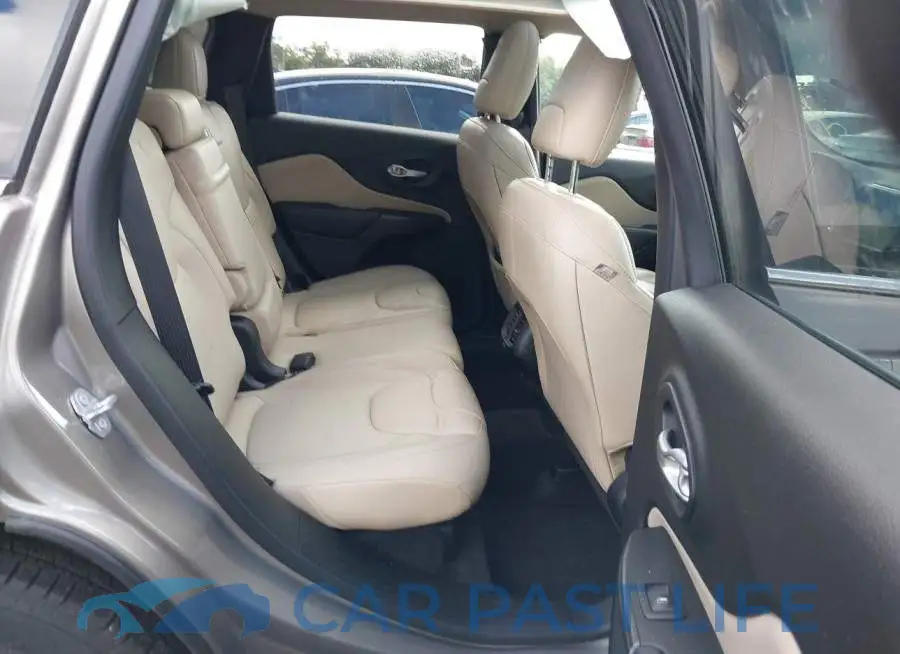 1C4PJMDB9GW373074# 8
