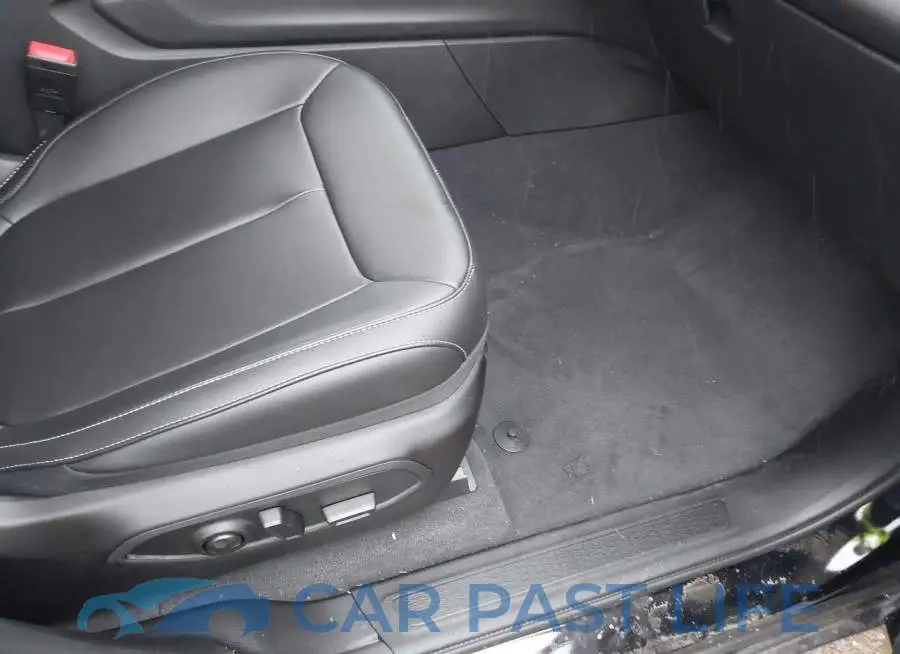 1C4RJHBG8PC647199# 5