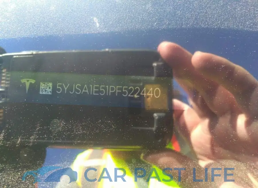 5YJSA1E51PF522440# 9